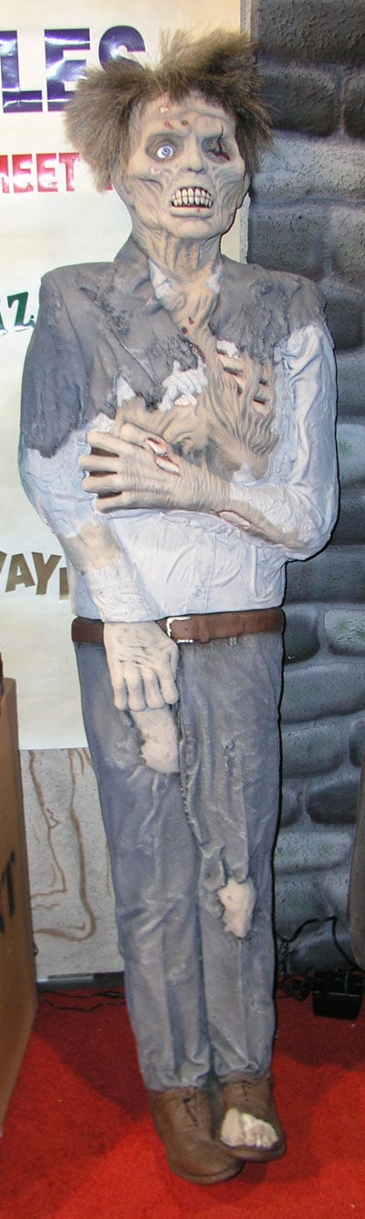Full Corpse - Image 2
